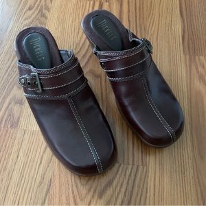 Nickels brown leather 90s clog shoes